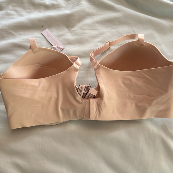 NWT VICTORIA SECRET FREEDOM V LOVE CLOUD BRA - Picture 4 of 5